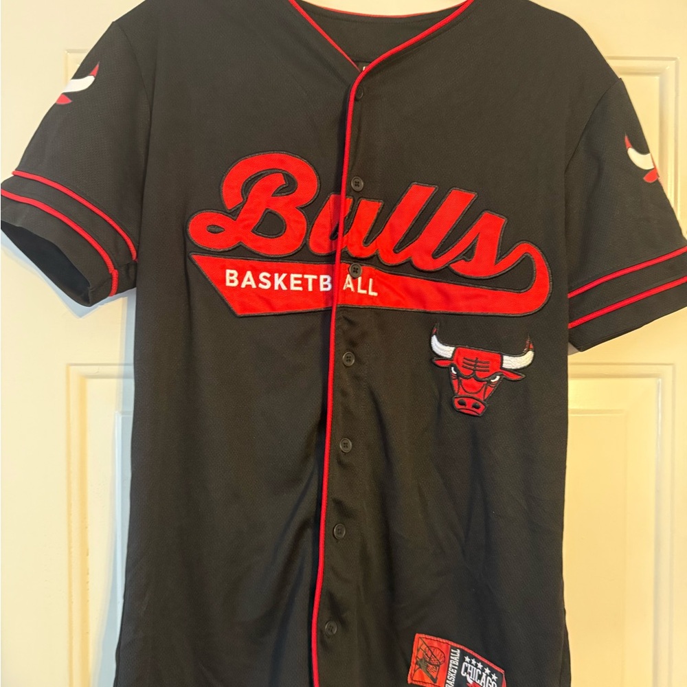 Black and Red Bulls Basketball Jersey